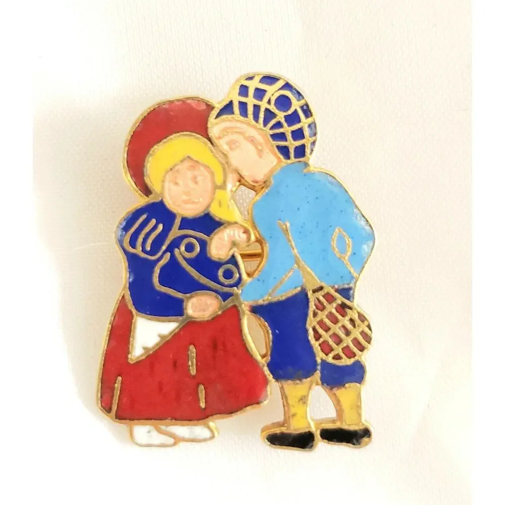 Unbranded vintage enameled